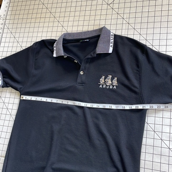 Aruba black golf polo shirt, short sleeves, white contrast on collar and sleeves - Picture 5 of 8
